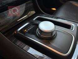 کرایسلەر 300